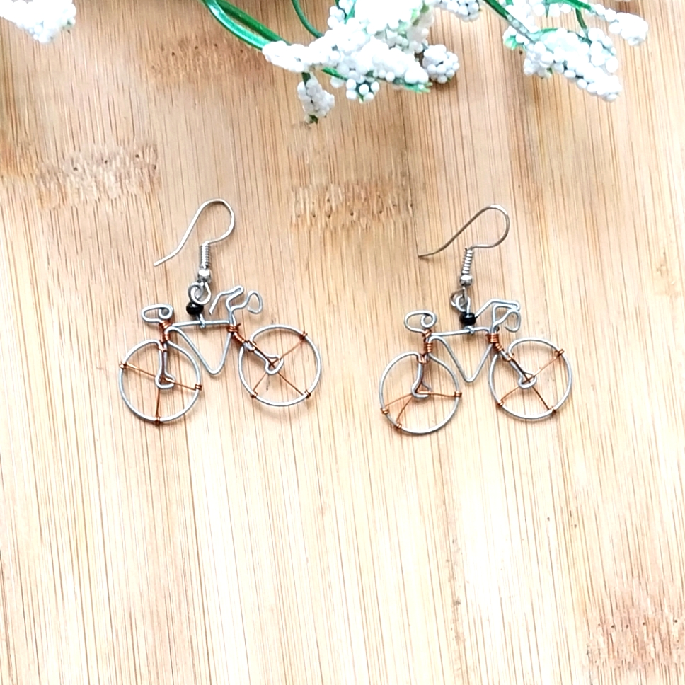 1pr Beautiful Bicycle Wire Earrings 21$